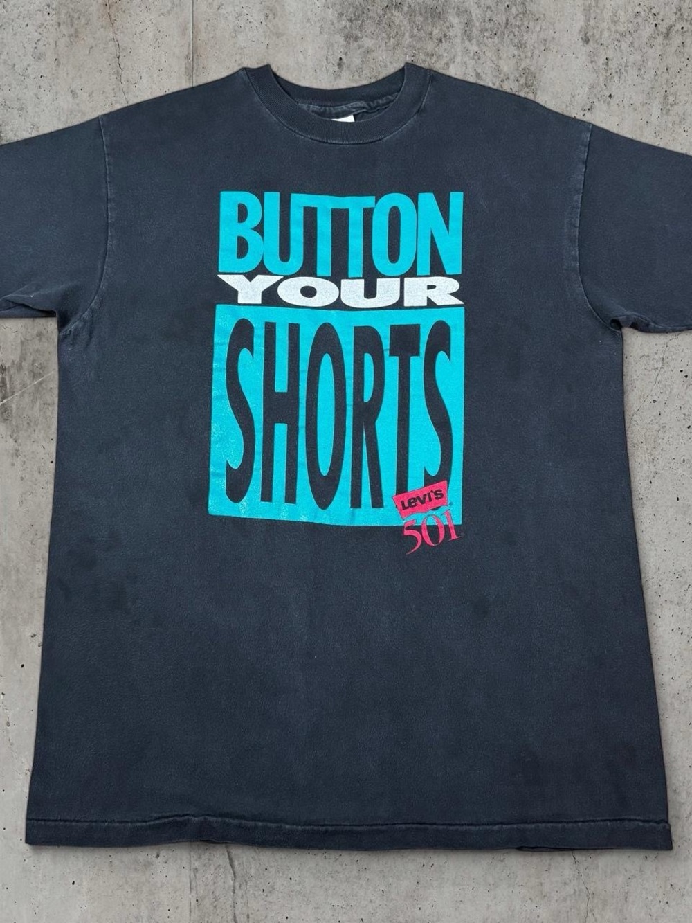 Vintage 90s Levi’s 501 Button Your Shorts T-Shirt Medium USA Single Stitch Work